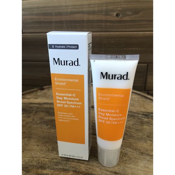 Murad Essential-C Day Moisture SPF 30 Brighten Hydrate Protect 1.7oz EXP 04/2026 - Picture 2 of 5